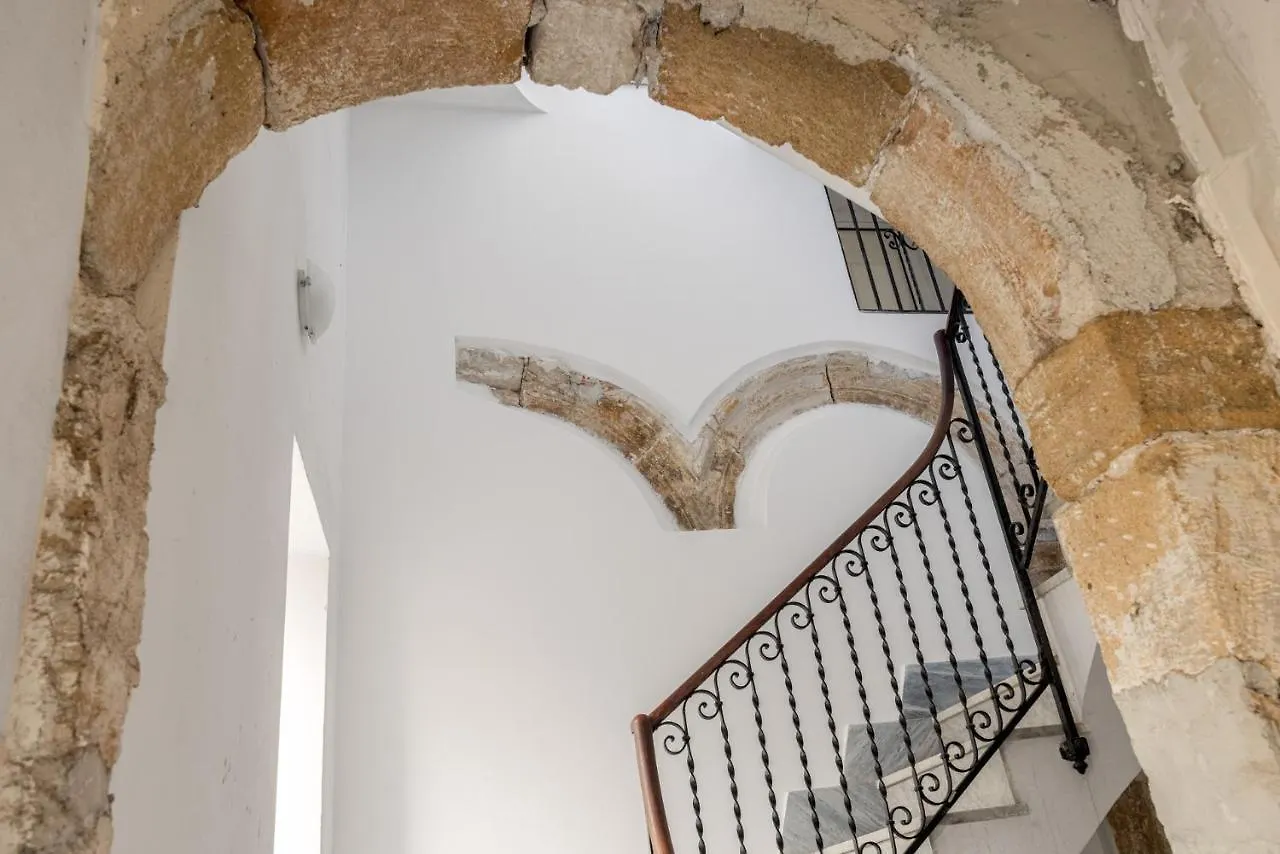 Le Stanze Di Triyah Panzió Palermo